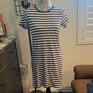 Old Navy Striped Navy and White T Shirt Dress